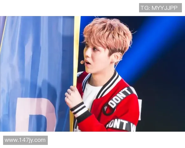 球星纷纷点赞鹿晗踢足球技艺 展现运动天赋与职业精神